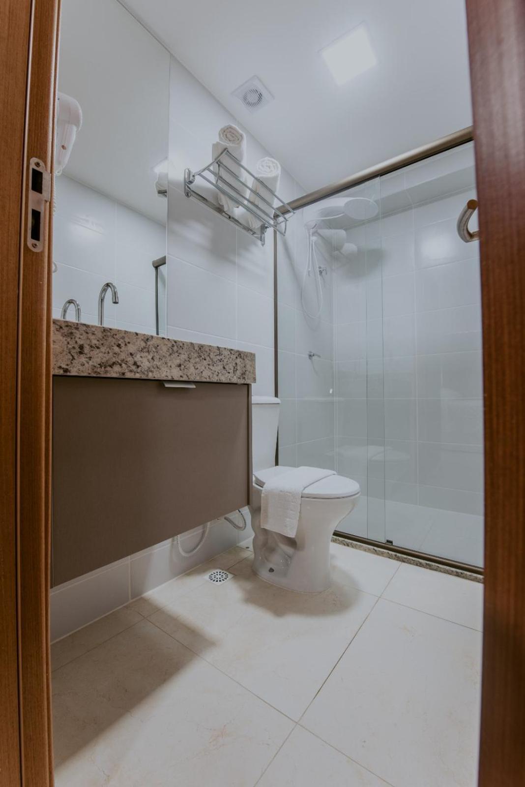 Guest Manaira Apart Hotel Joao Pessoa Exterior photo